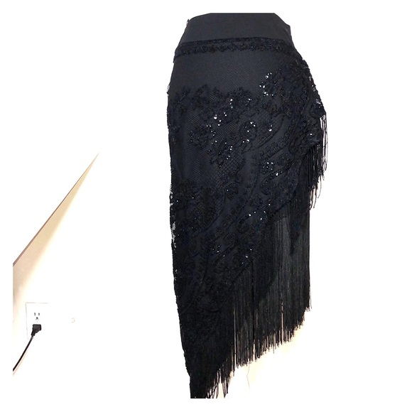 Cache Dresses & Skirts - Cache Asymmetrical fringe sequins skirt 4 elastic